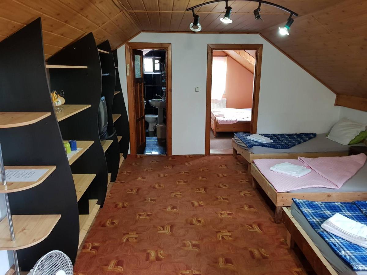 Hompot Accommodation Deva Zewnętrze zdjęcie