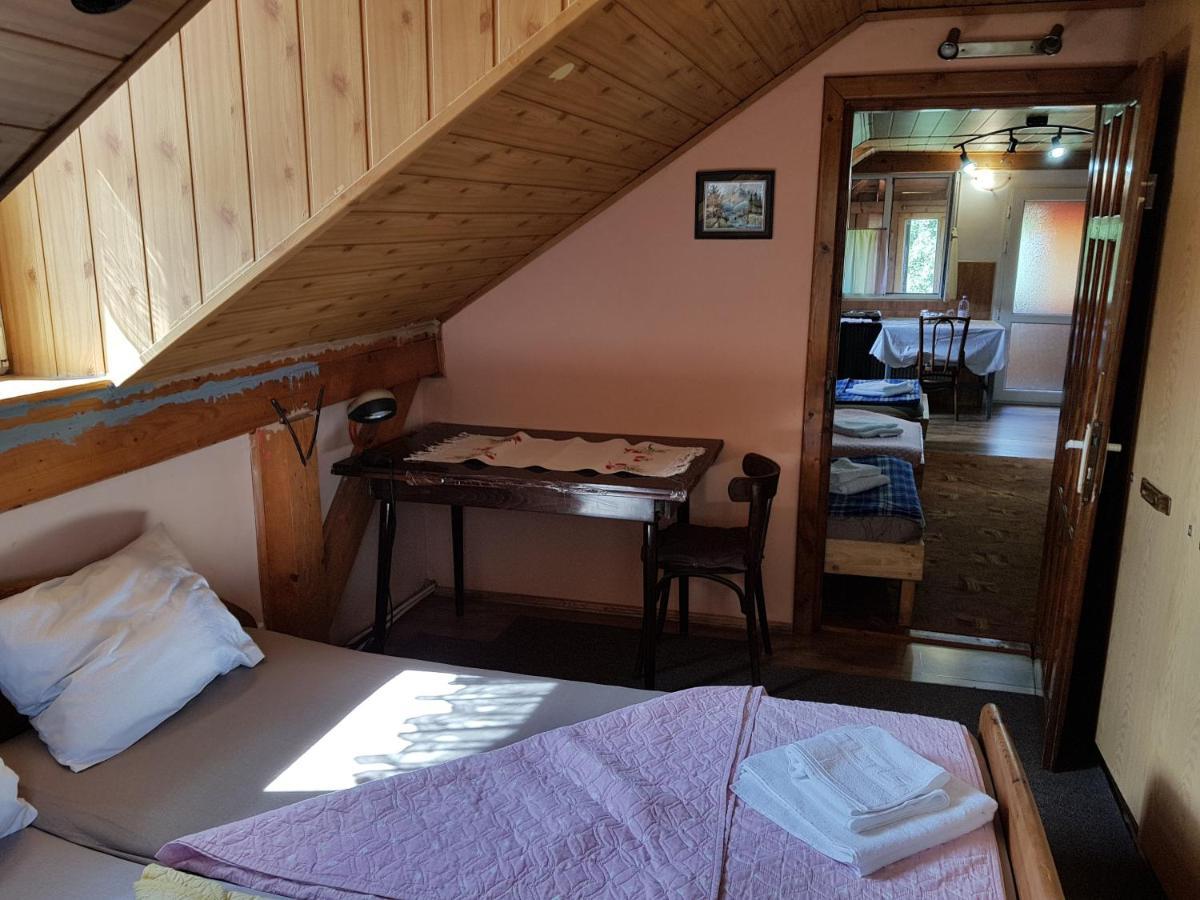 Hompot Accommodation Deva Zewnętrze zdjęcie