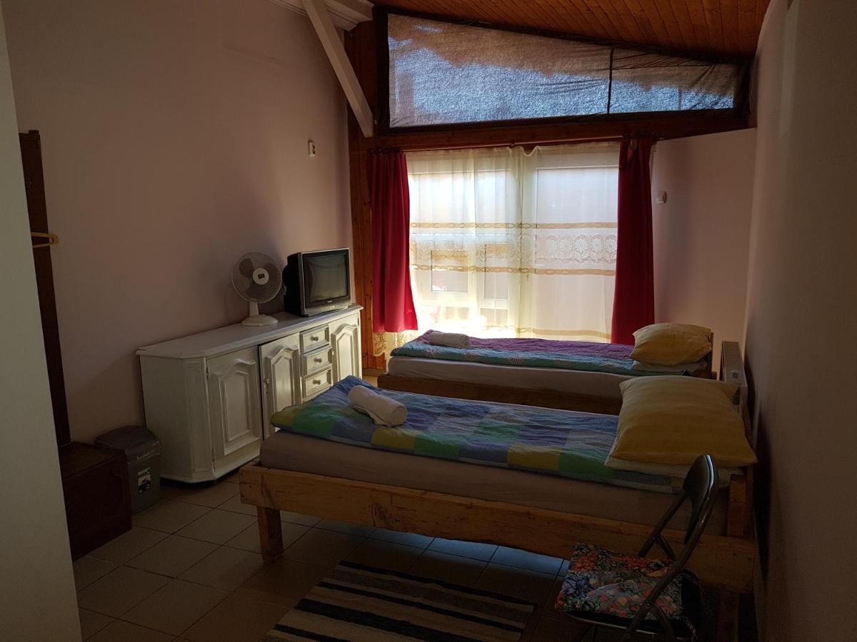 Hompot Accommodation Deva Zewnętrze zdjęcie